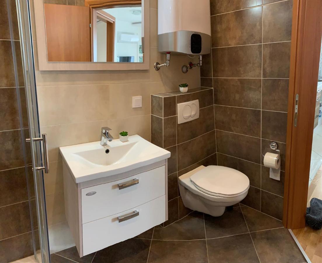 Ive Lole Ribara 38 Apartment Bečići Exterior foto