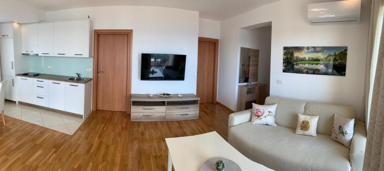 Ive Lole Ribara 38 Apartment Bečići Exterior foto
