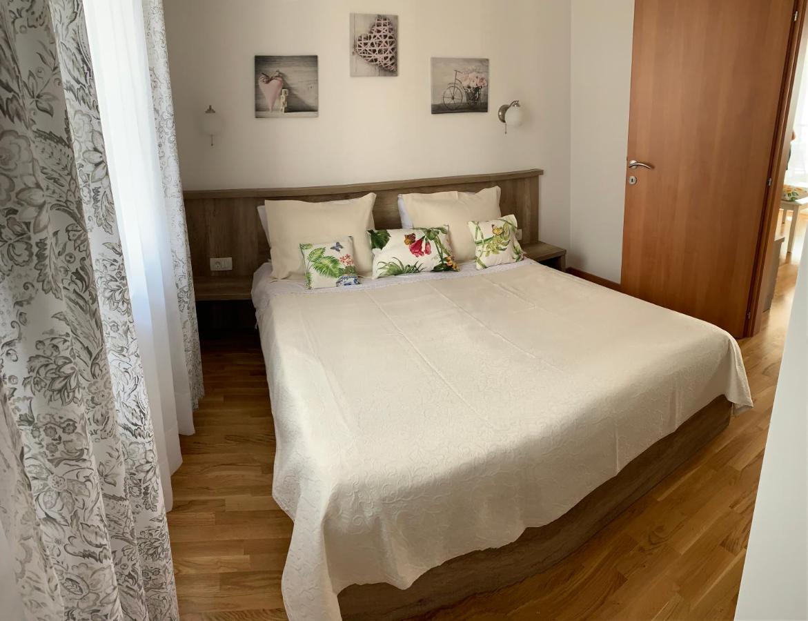 Ive Lole Ribara 38 Apartment Bečići Exterior foto